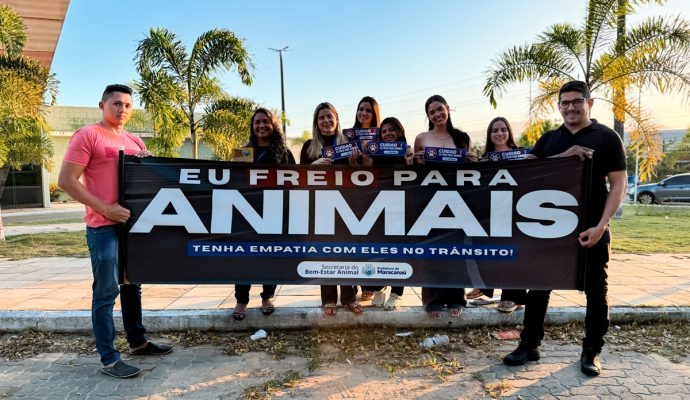 Maracanaú realiza blitz educativa “Eu Freio para Animais” em frente